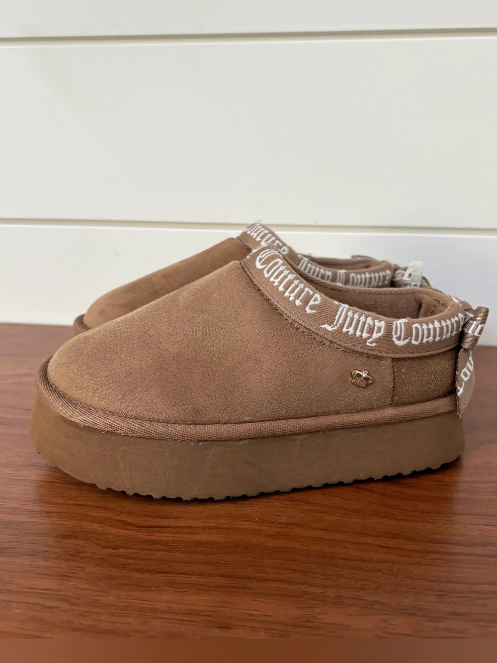 New Juicy Couture Kids Suede Platform Brown Chestnut Booties Boots Slippers 11